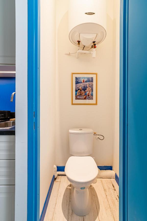 Shell, 120m Vieux-port, Clim Netflix Wifi * Marseilles